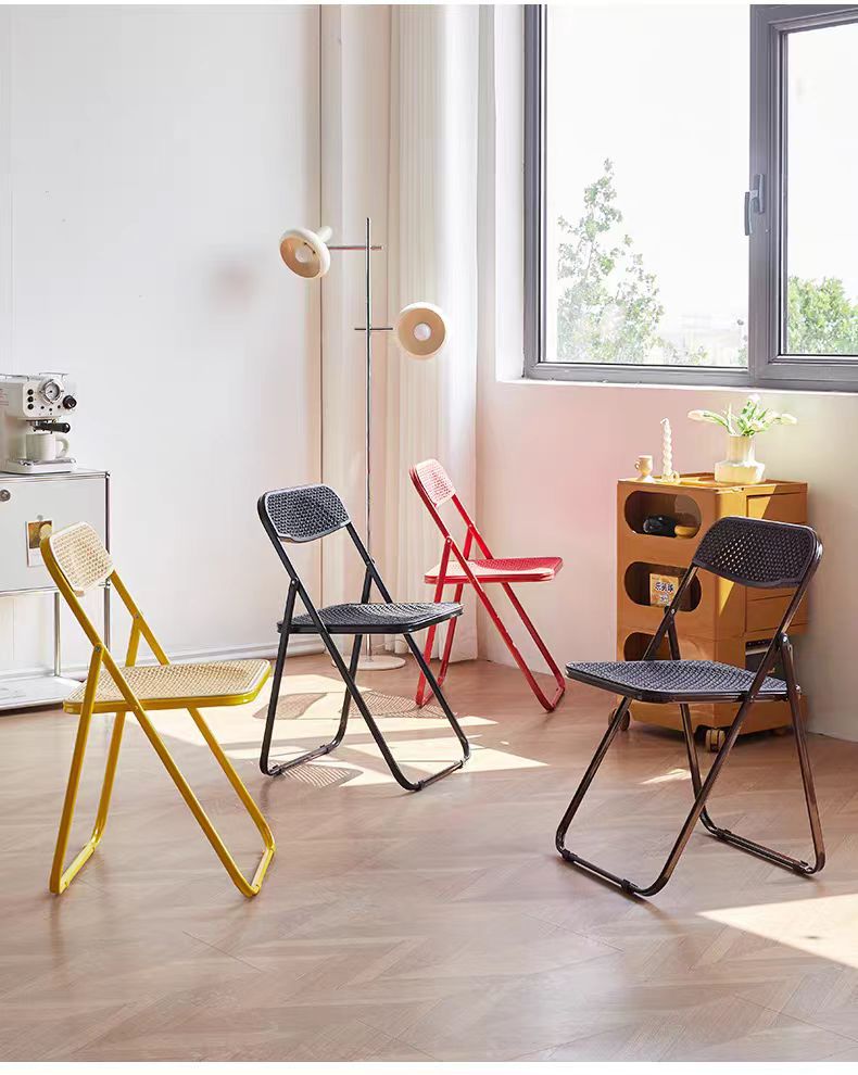 Factory-Wholesale Nordic Modern Minimalist Trendy Vanity Folding Chair Metal Social-Media-Hot Photo Home Dining Chair