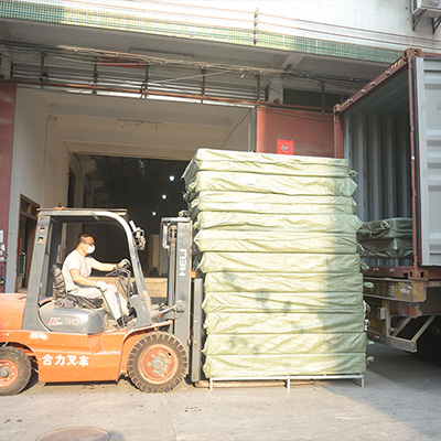 Loading pic 4