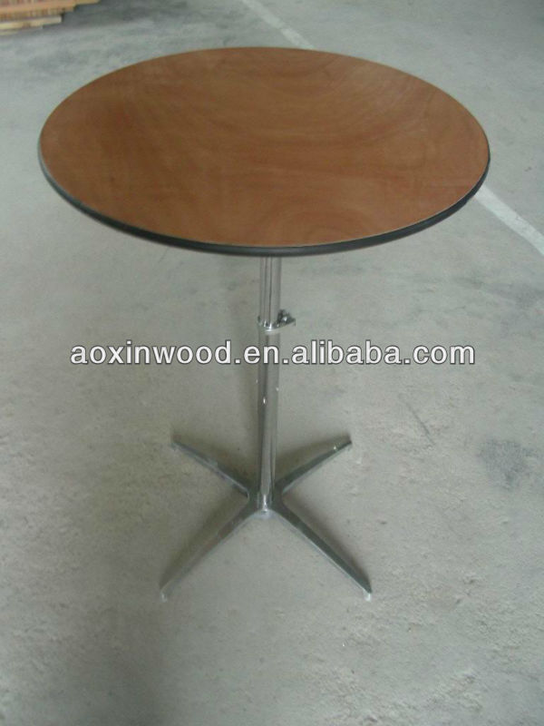 Wooden Cocktail Table by Knock-down for Wedding