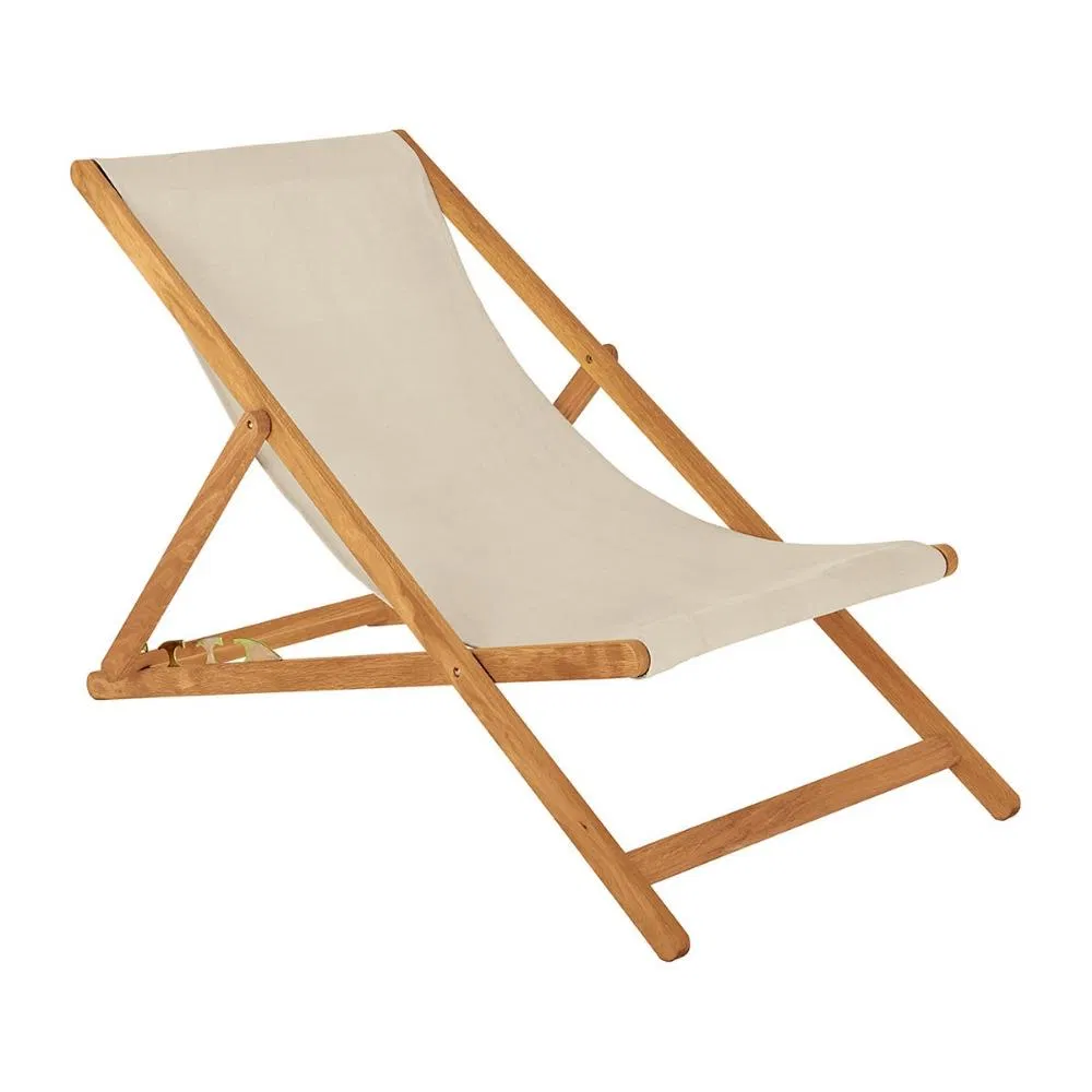 Adjustable Folding Wooden Beach Chair with Custom Design