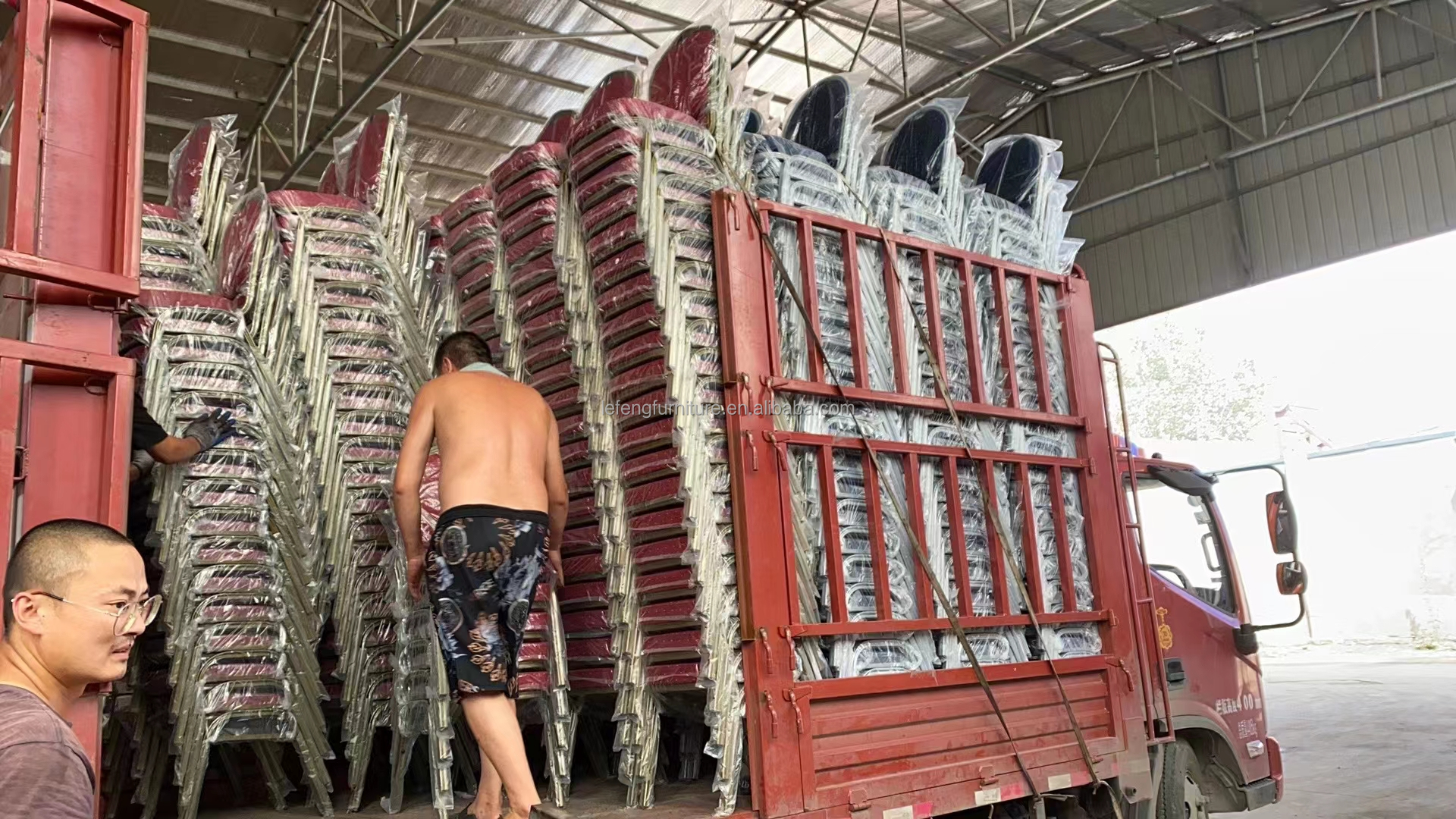 Delivery Loading 2