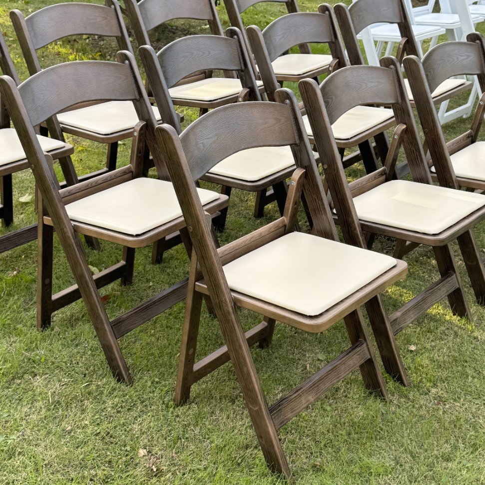 Modern Design Party Events Wimbledon Garden PVC Padded Cushion Resin Folding Chair with Wood Grain