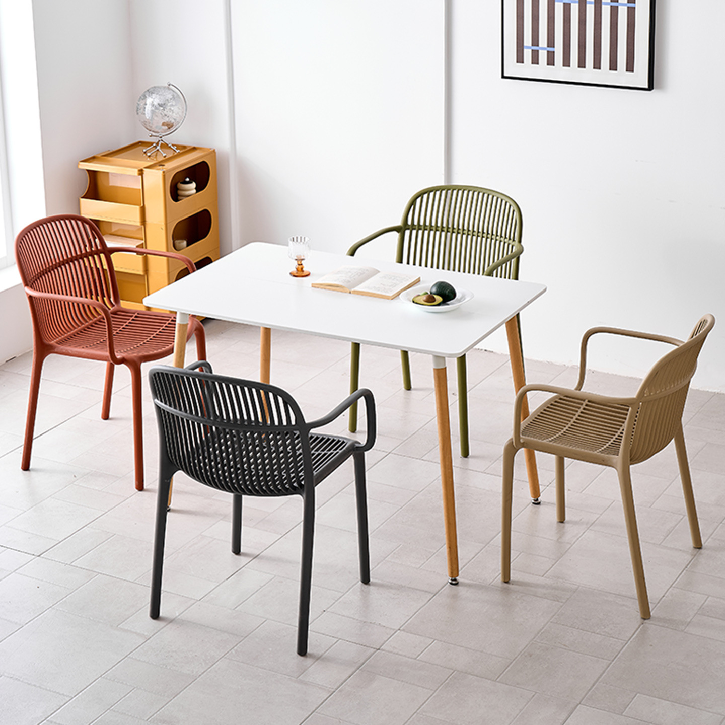 Wholesale Plastic Lounge Dinner Chair Outdoor Comfy Strong Stackable Home Restaurant Dining Chairs