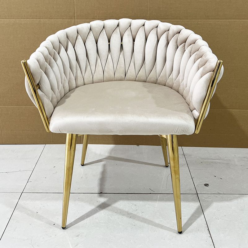 Modern Design Tufted Velvet Upholstered Eco-Friendly Dining Room Chair with Metal Legs Braided Backrest for Hotels &amp; Restaurants