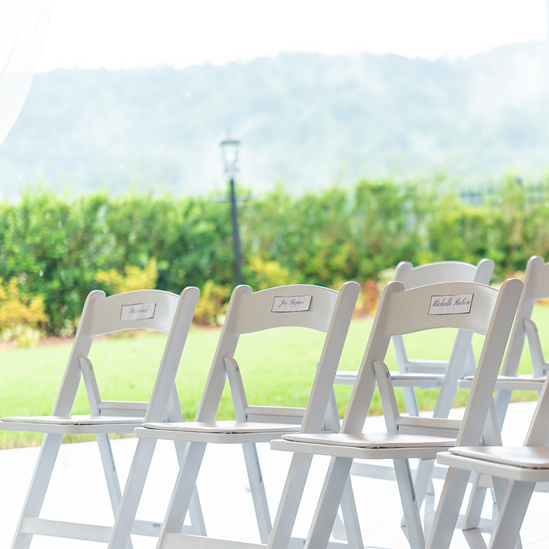 Hot Sales High Quality Wholesale Foldable Chair Wedding Event Plastic Wimbledon Garden Chairs White Resin Folding Chair Outdoor