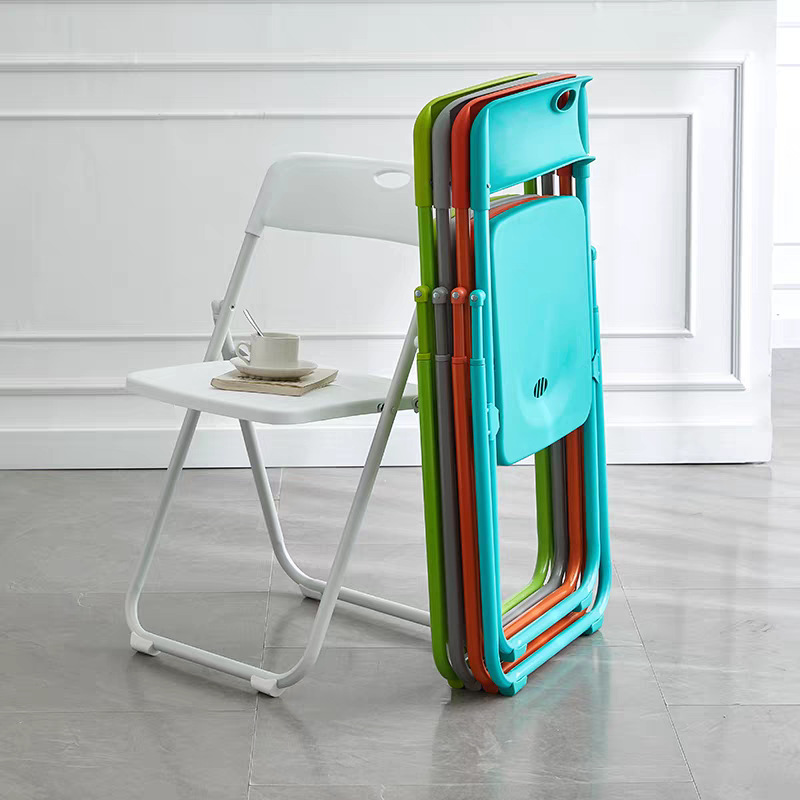 Modern Lightweight Stackable Folding Plastic Chair for Office Conference Home Bedroom School Restaurant Outdoor Use