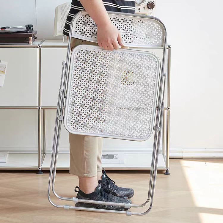 Factory-Wholesale Nordic Modern Minimalist Trendy Vanity Folding Chair Metal Social-Media-Hot Photo Home Dining Chair