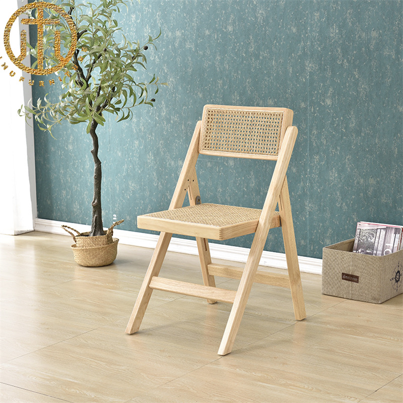 Modern Wooden Square Simple Customizable Folding Lounge Chair
