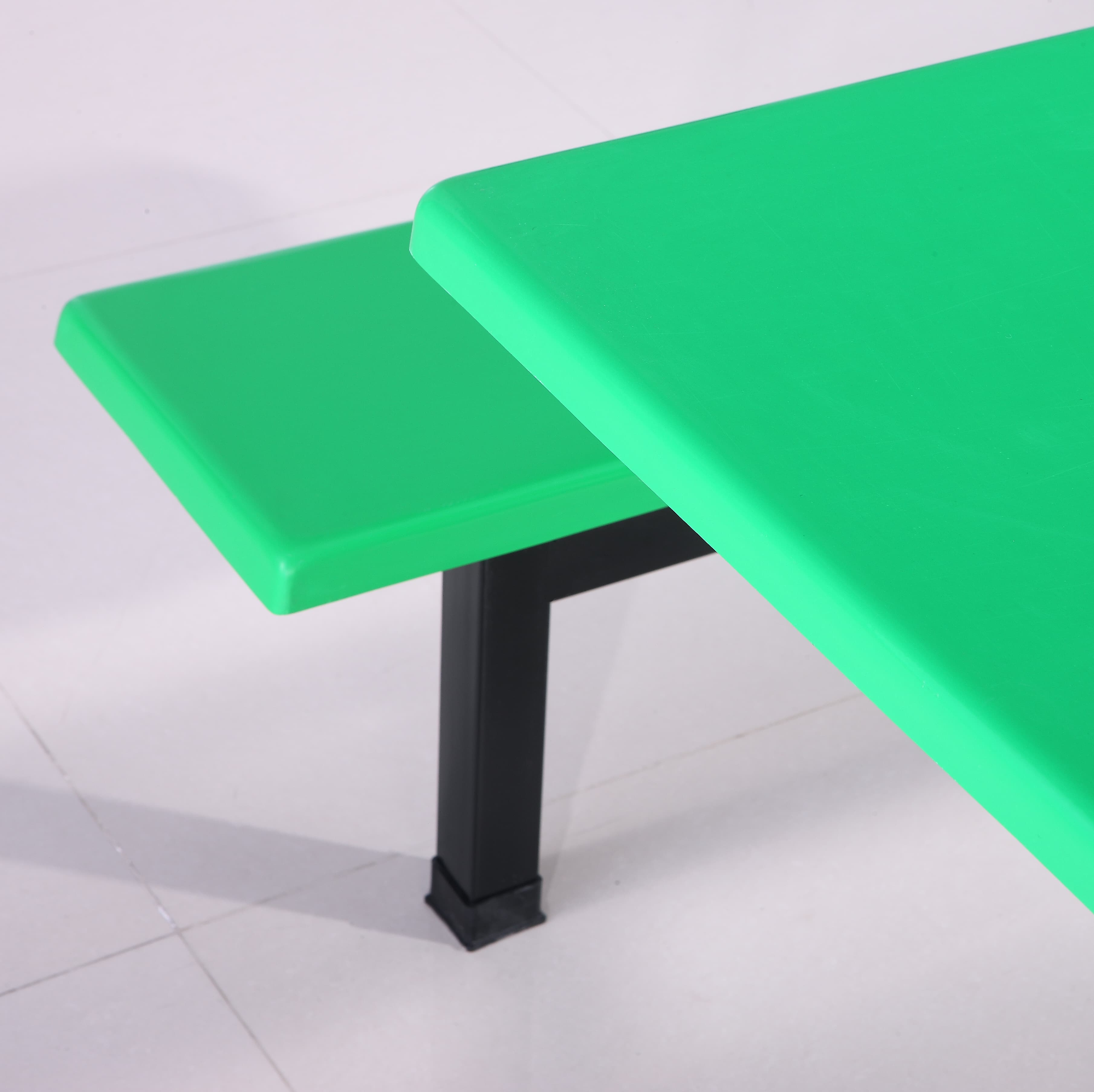New Modern Restaurant Design 8 Seaters Fiberglass Dining Table Sets for Outdoor Commercial Use in School Mall Customized Options