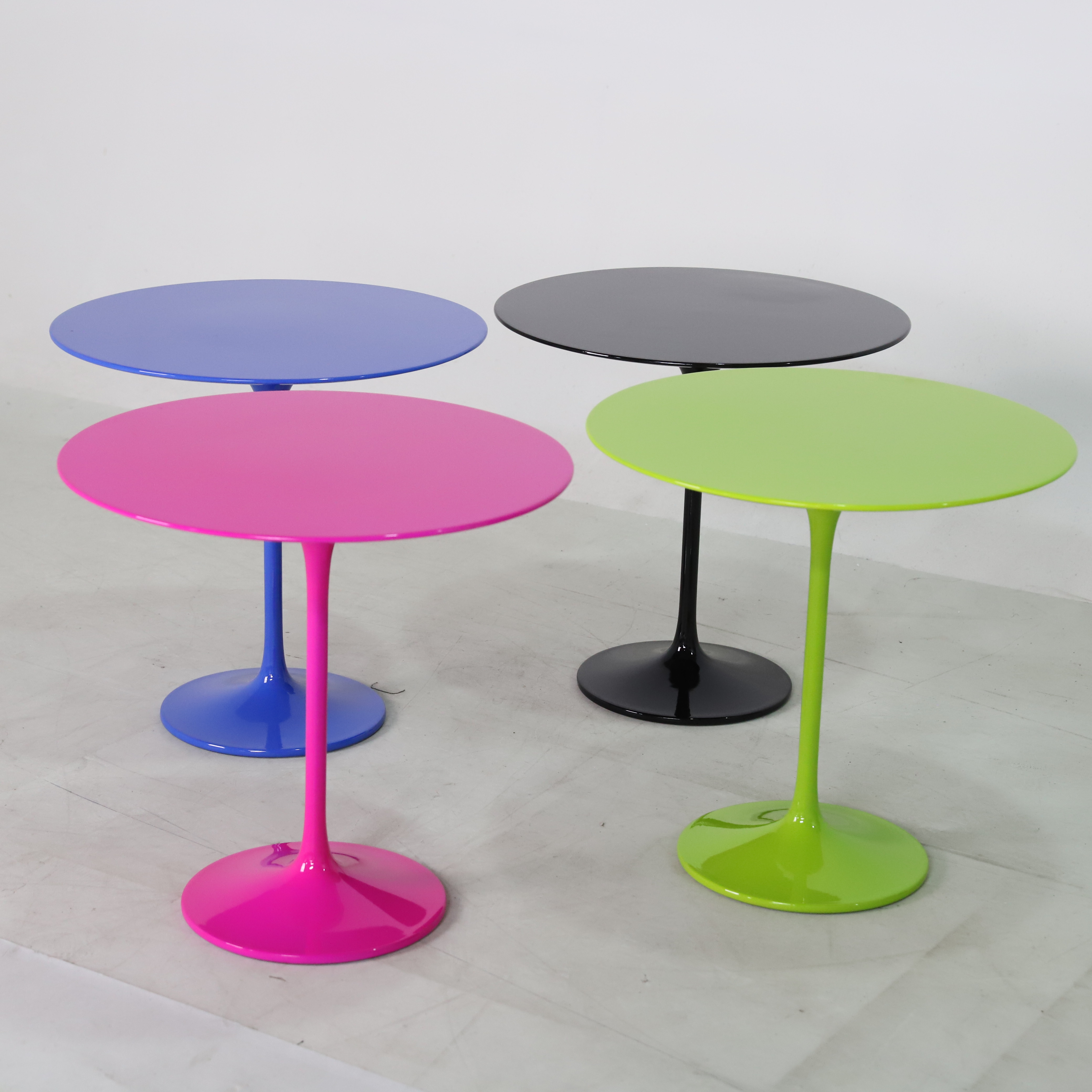 Side Table Feature 1