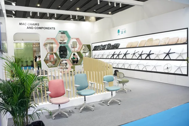 Product display corner A