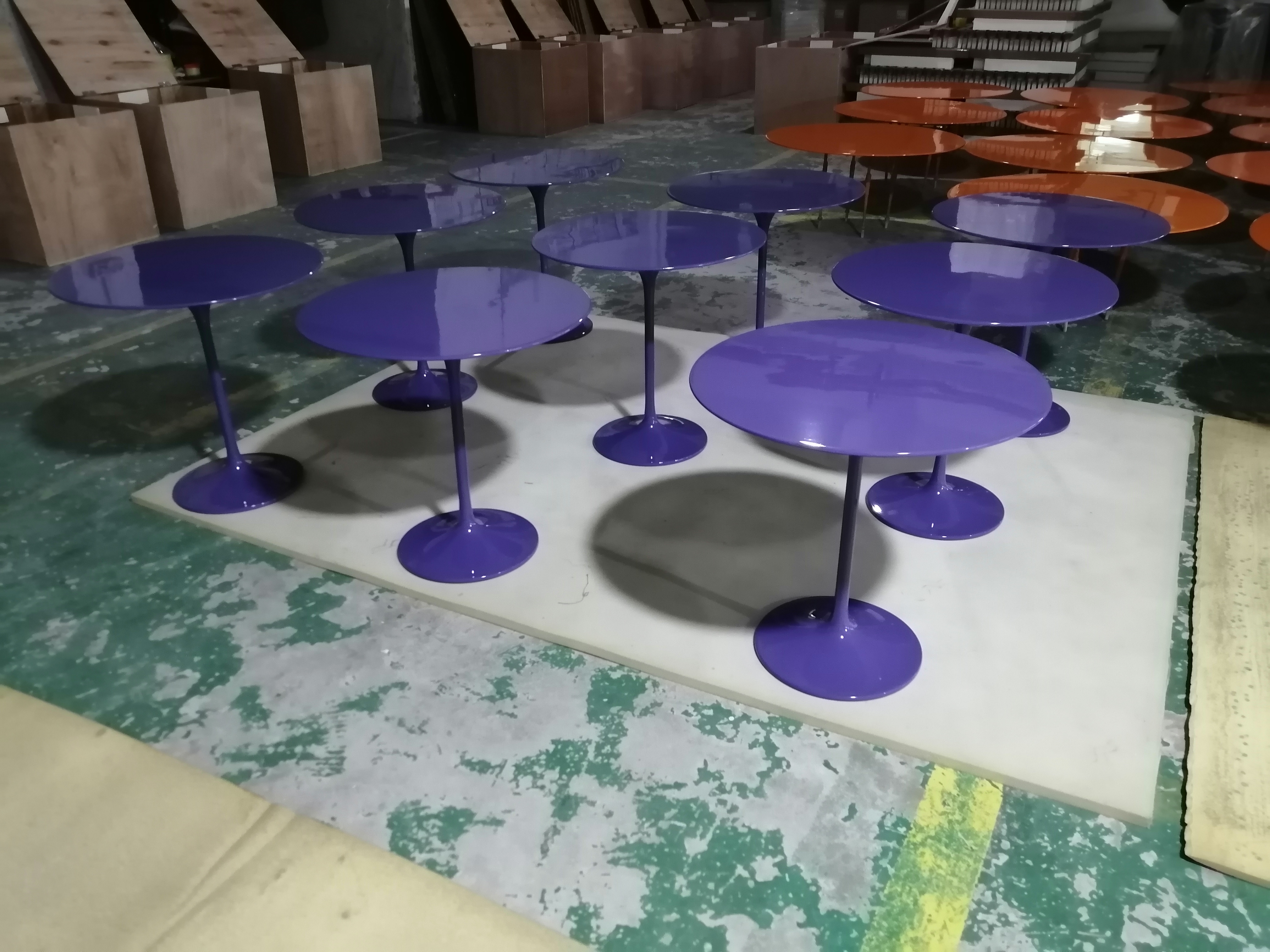 Side Table Feature 5