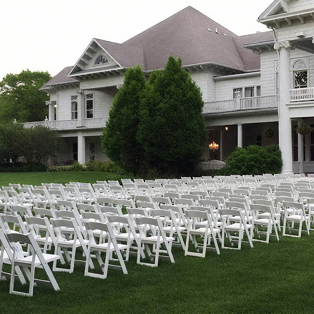 Modern White Wimbledon Plastic Folding Chairs for Event Chair Outdoor Garden Dining Event Hall Weddings Parties Durable