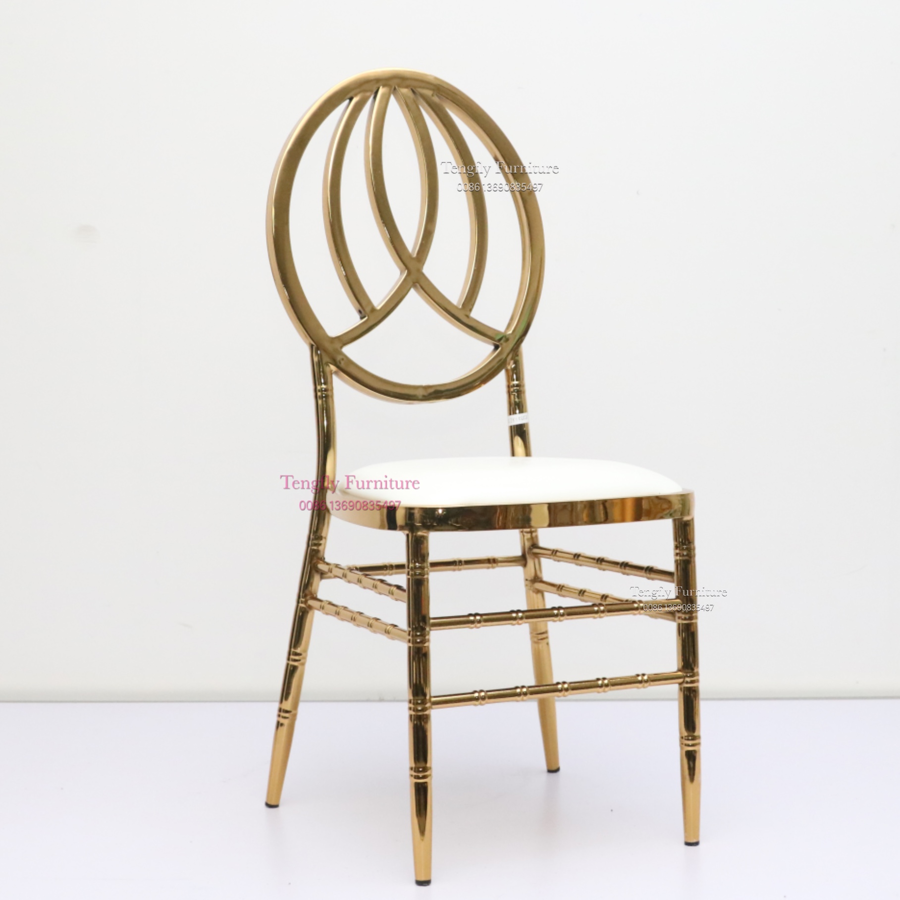 Wholesale Modern Stacking Hotel Room Furniture Banquet Metal Luxury Gold Wedding Chiavari Chairs and Tables for Party Events
