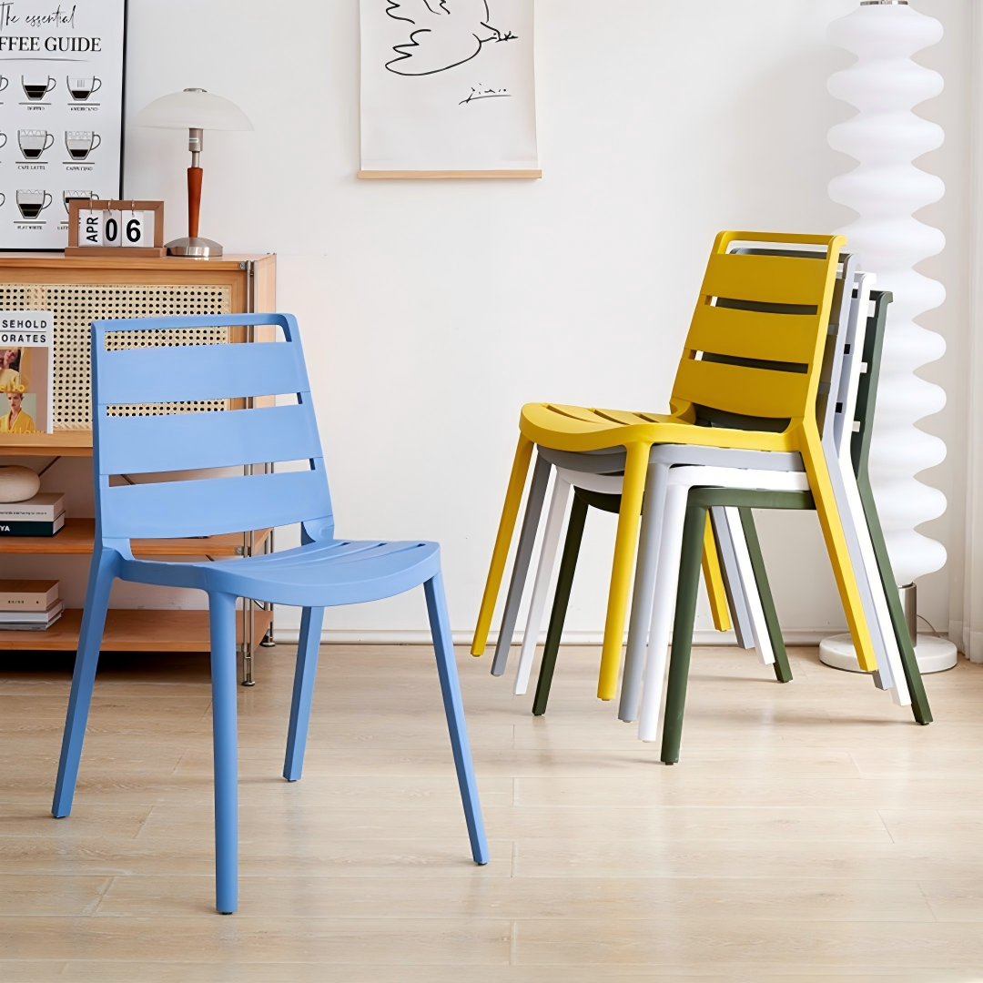 Outdoor Sturdy Stacking Dining Chairs Colorful Stackable PP Plastic Dining Chair For Caf&eacute; &amp; Hotel Use