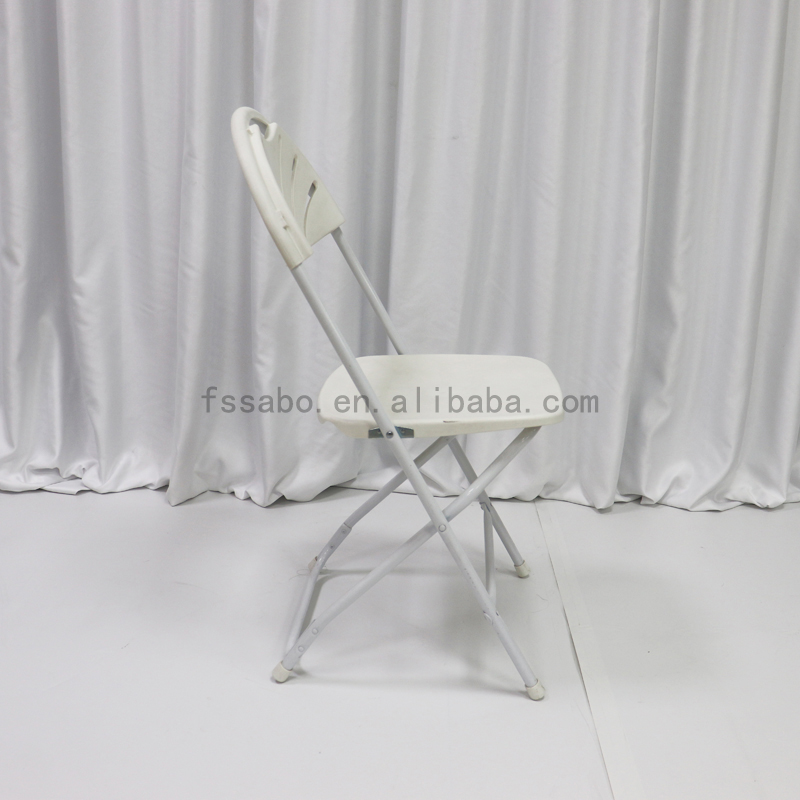 Strong Cheap Restaurant Plastic Chairs Modern Design PP Plastic Folding Silla Stackable Dining Chair for Sale Soild Materials
