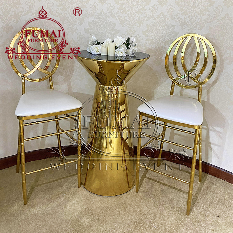 Wedding Cocktail Golden Barrel Bar Table High Wedding Table Display Dessert Table