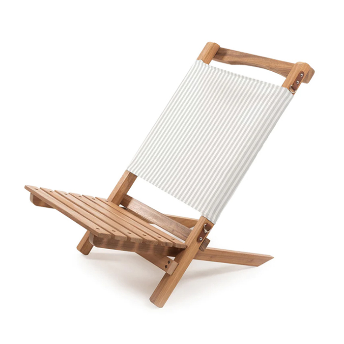 Lightweight and Portable Folding Wooden Chair Specially Designed for Outdoor Picnics and Fishing Comfortable and Durable Suitable for Camping Travel and Leisure