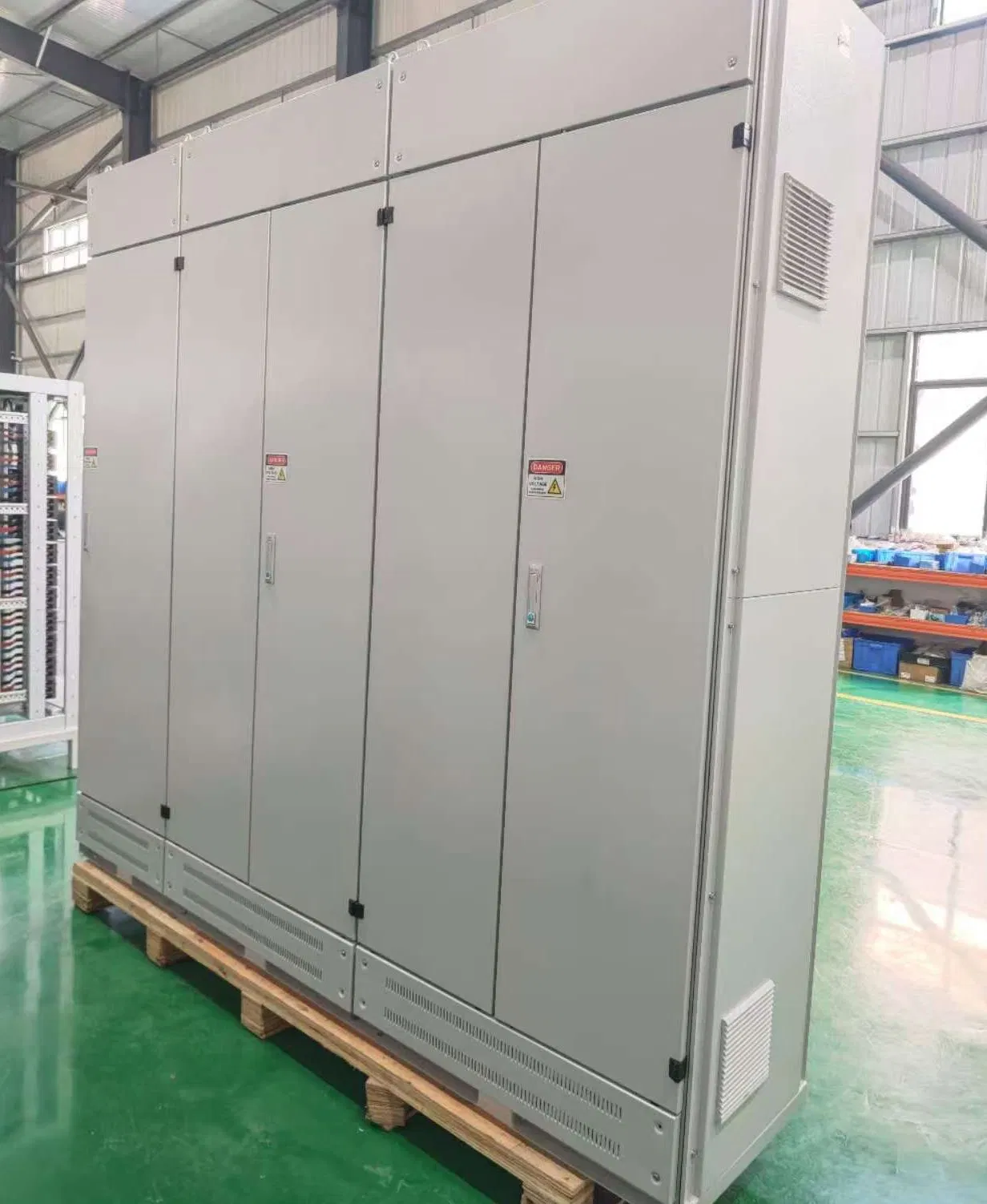 Intelligent Energy Management PDC Cabinet 6200A Power Distribution Switchgear