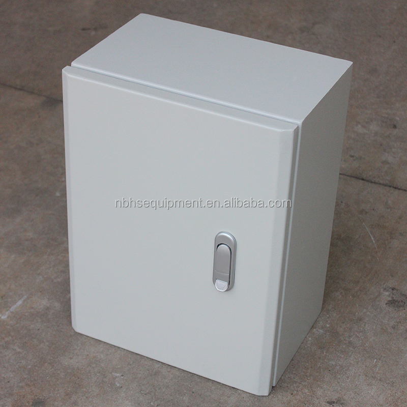 IP65 Electrical Distribution Control Panel Board Wall Mounting Metal Enclosure Solar Panel AC Junction Box Enclosure
