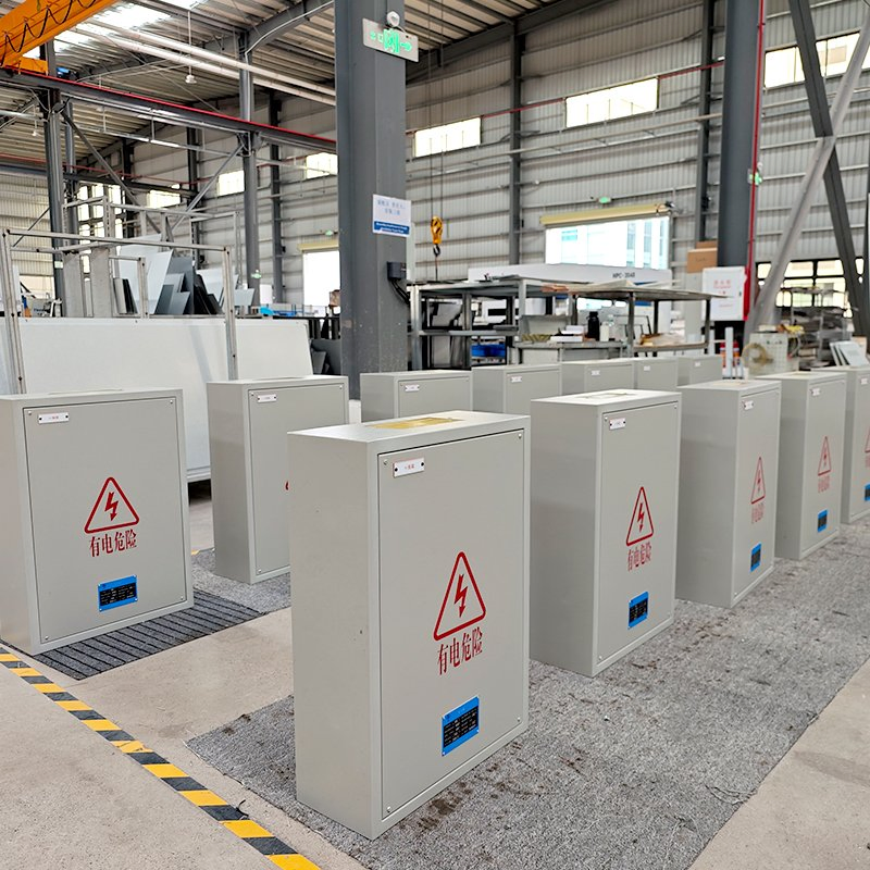 Low Voltage Three Phase Outdoor Electrical Control Panel Board Distribution Box for Industrial Power Distribution and Protection Systems