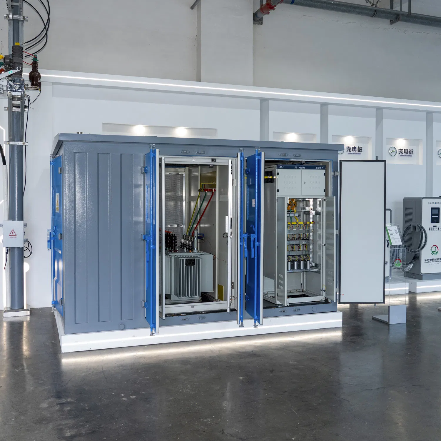Complete Switchgear Systems with Multi-Scenario Industrial Applications and Internal Component Configurations