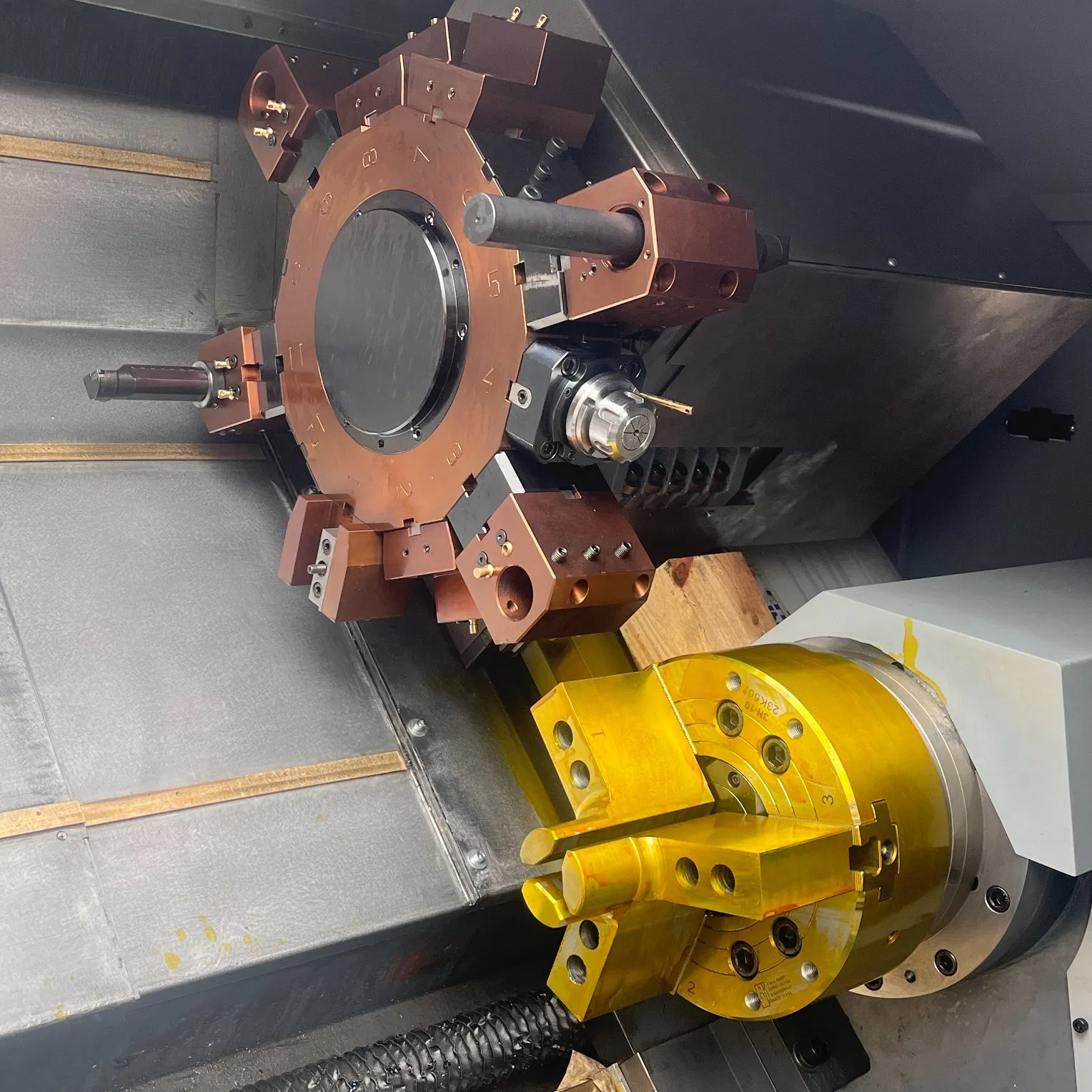 5 Axis Machining CKD550-750 CNC OEM Machine Turning Milling Lathe Turn-Mill Composite Center