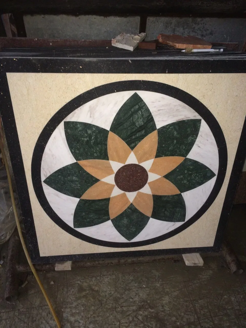 Factory Drect Sale Natural Stone Waterjet Marble Medallions Flooring Pattern Marble Marmol Tiles Design Floor