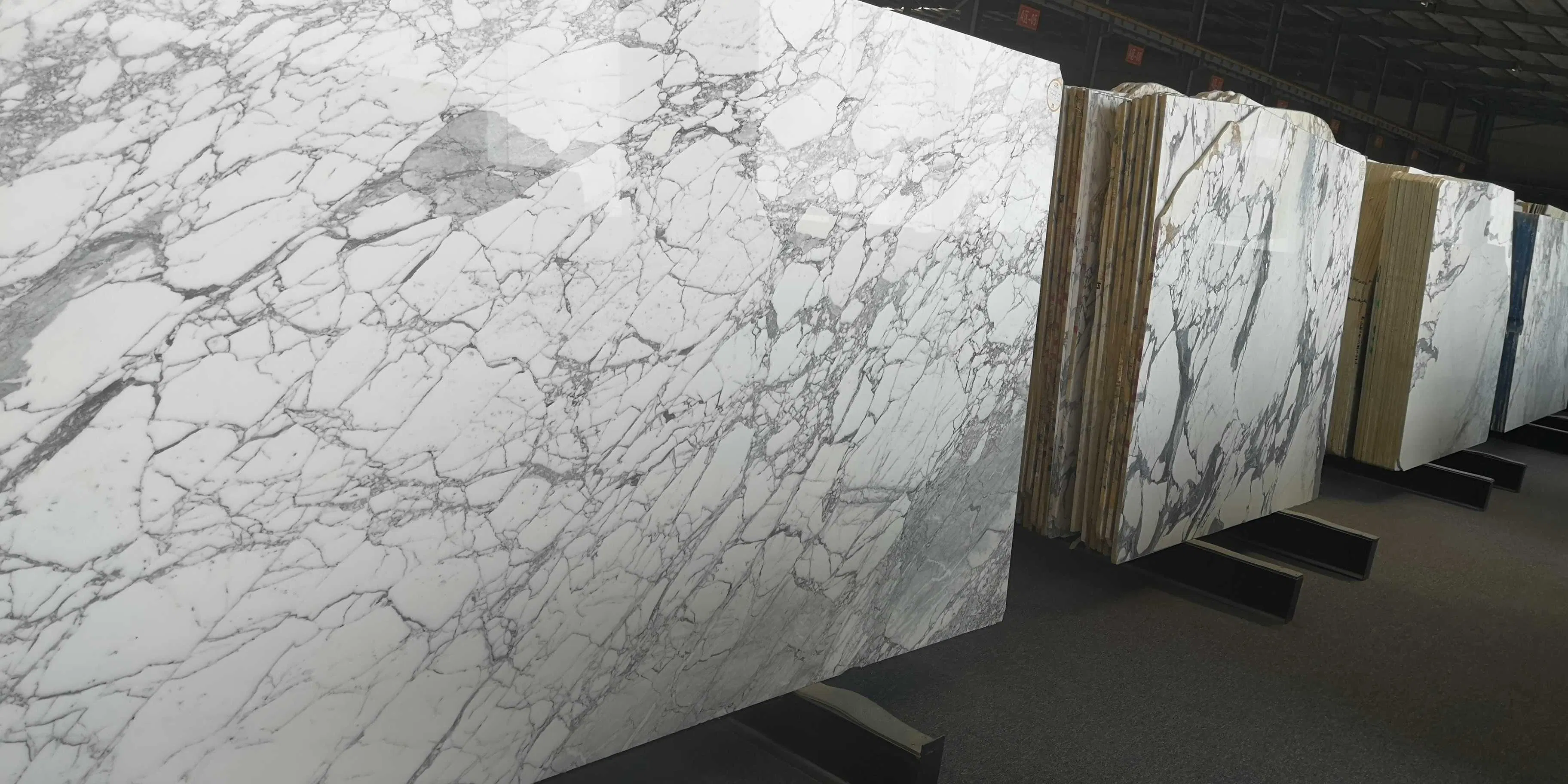 Statuary Venato Bianco Statuario Venato Arabescato Corchia White Marble