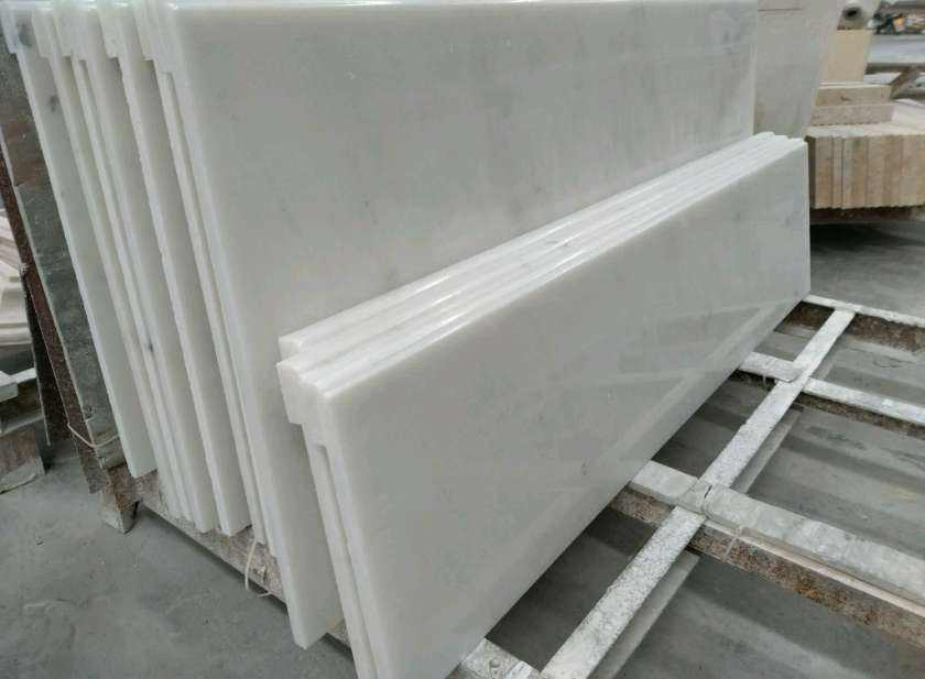 Italian Calacatta White Marble Tiles Floor Price