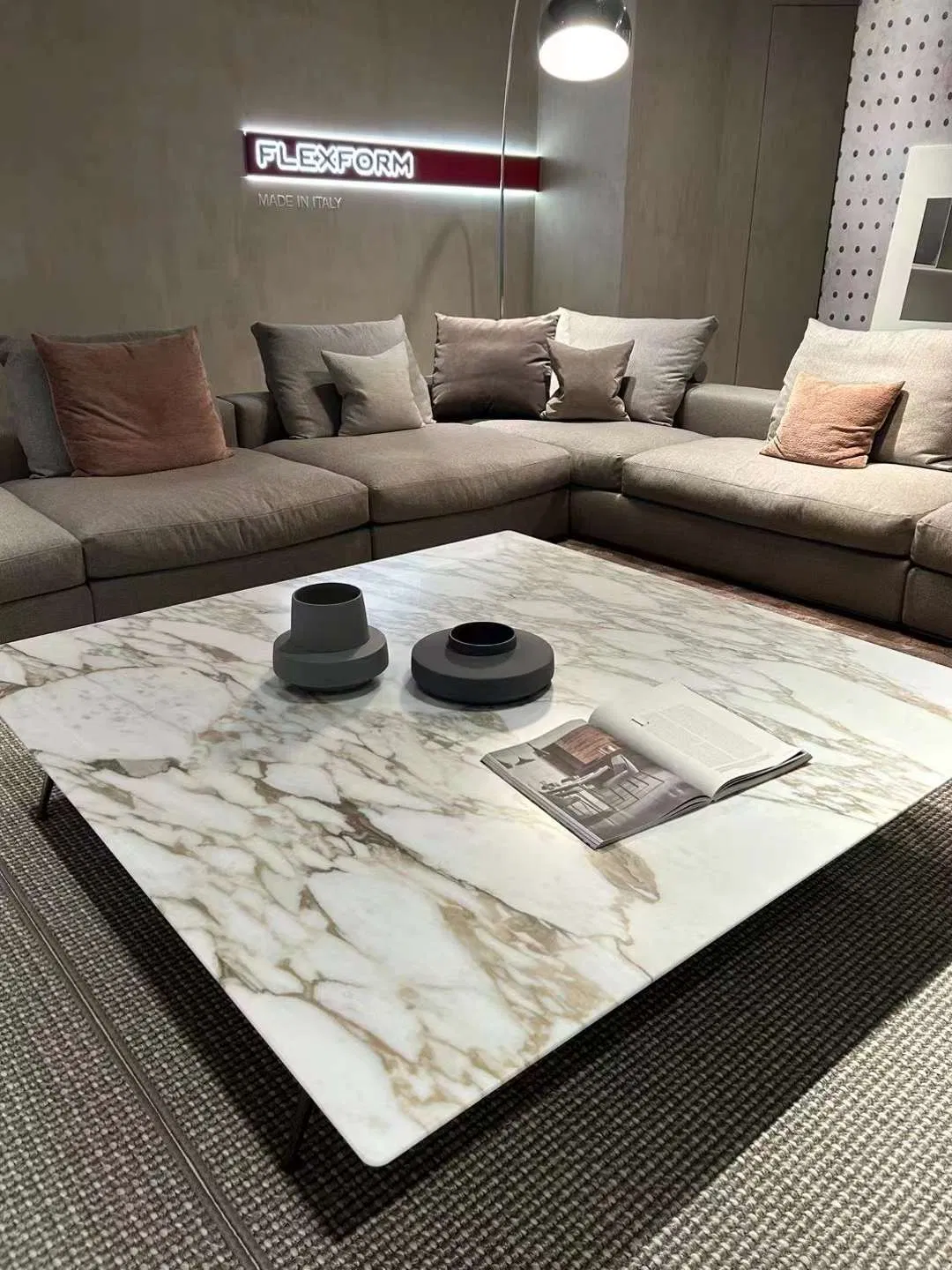 Natural Polished Calacatta Gold Marble Slabs for Kitchen/Bathroom/Countertop/Wall/Floor