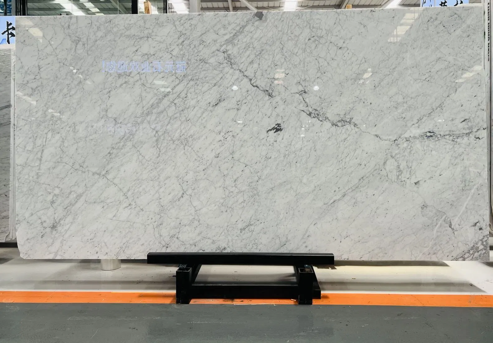 Italian White Marble Bianco Carrara Marble for Wall Panel/ Floor Tile/ Countertop/ Vanity Top/Fireplace/Composite Panel/Tread