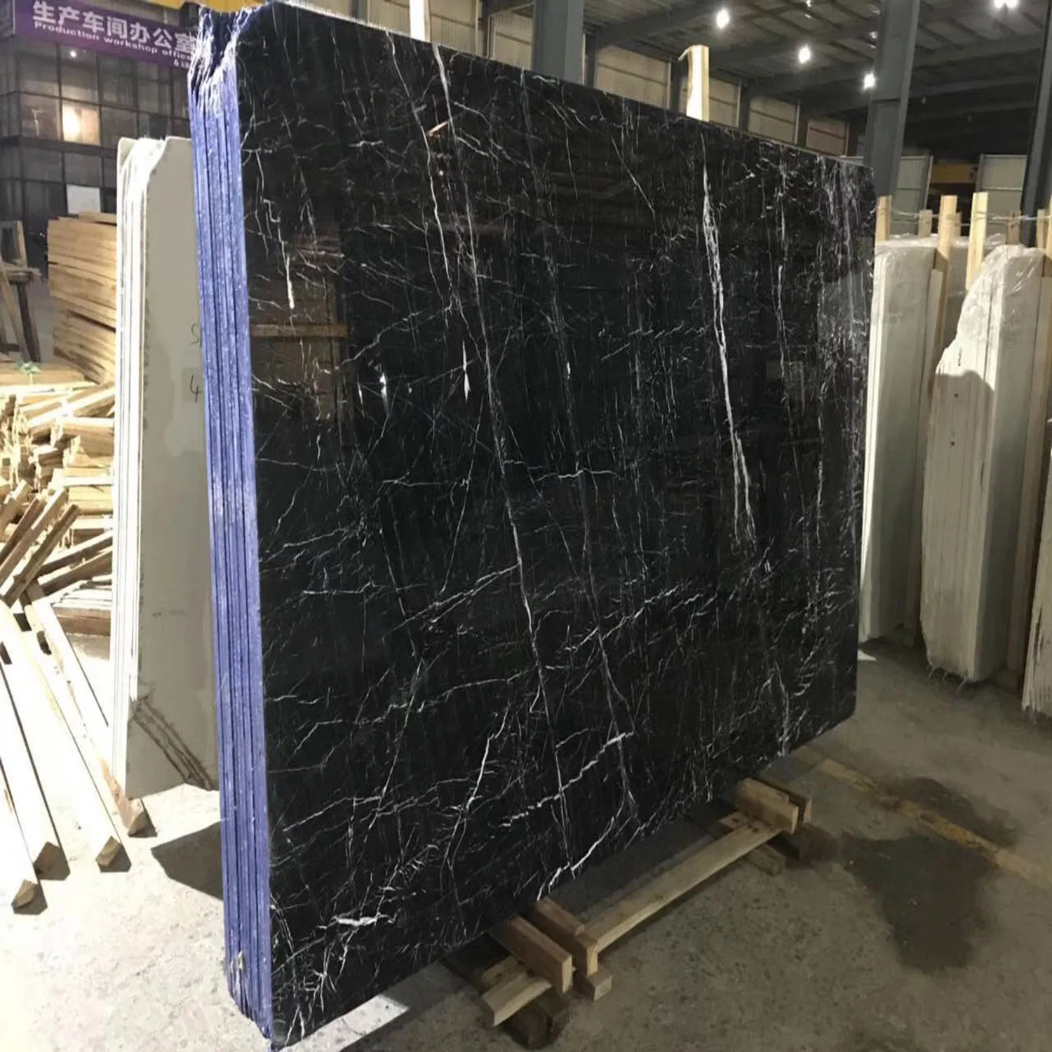 Factory Types of Black Nero Marquina Stone Tiles Granite Marble Flooring
