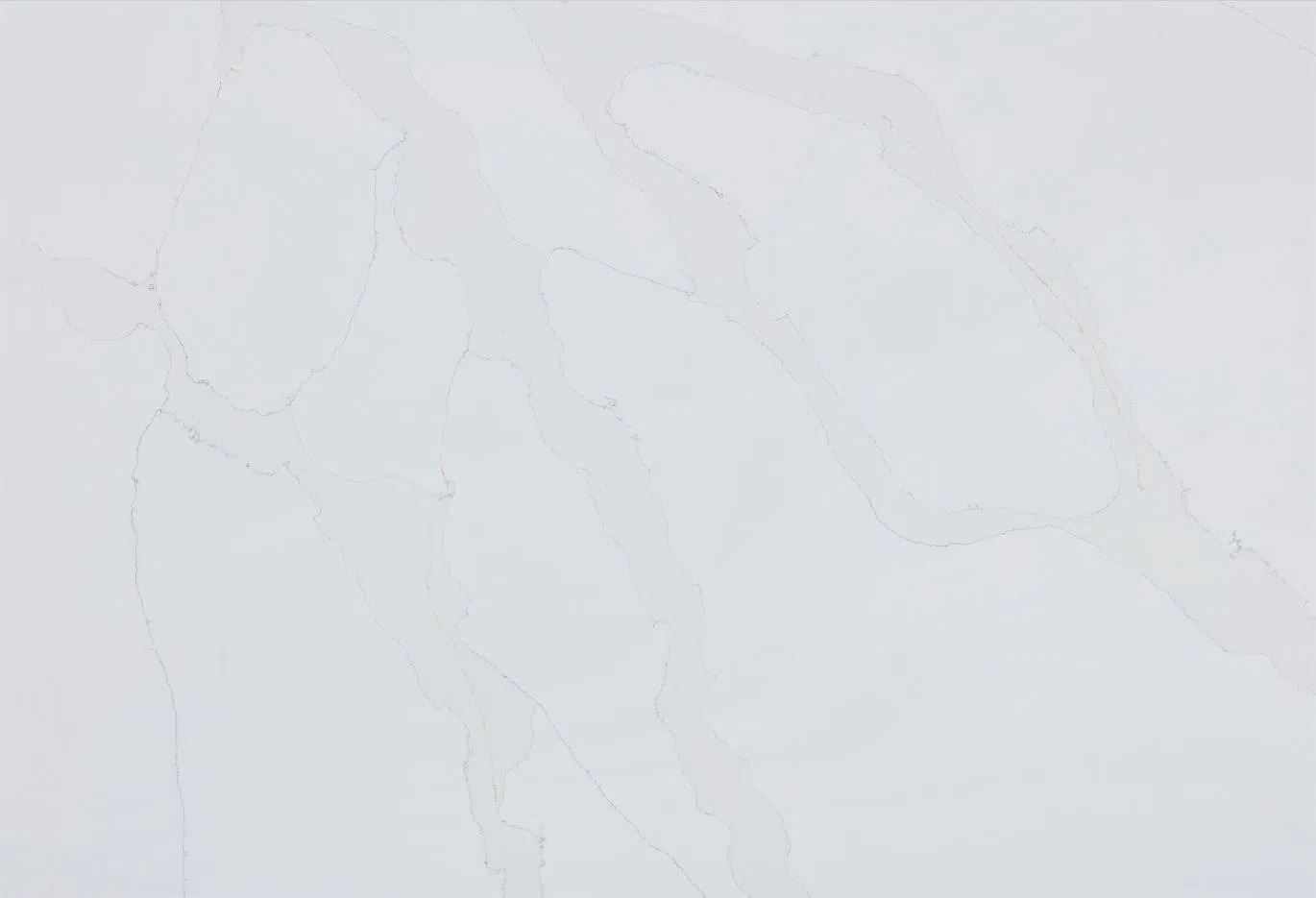 Engineered White Quartz Slab Featuring Calacatta Gold Marble Vein Pattern