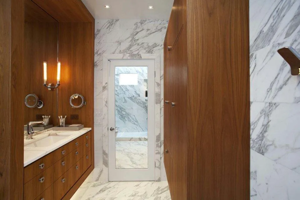 Natural White Wooden Grain Marble Stone Veneer