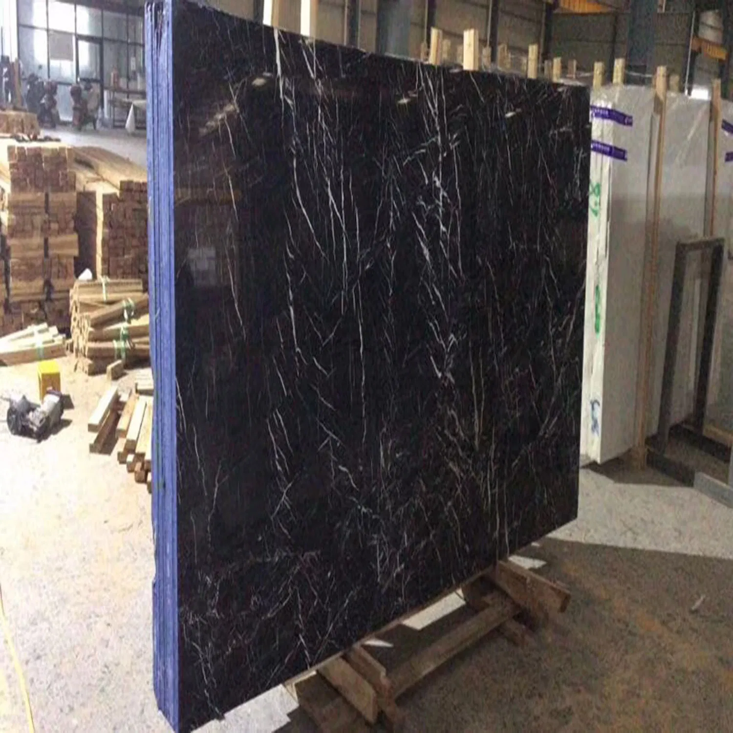 Factory Types of Black Nero Marquina Stone Tiles Granite Marble Flooring