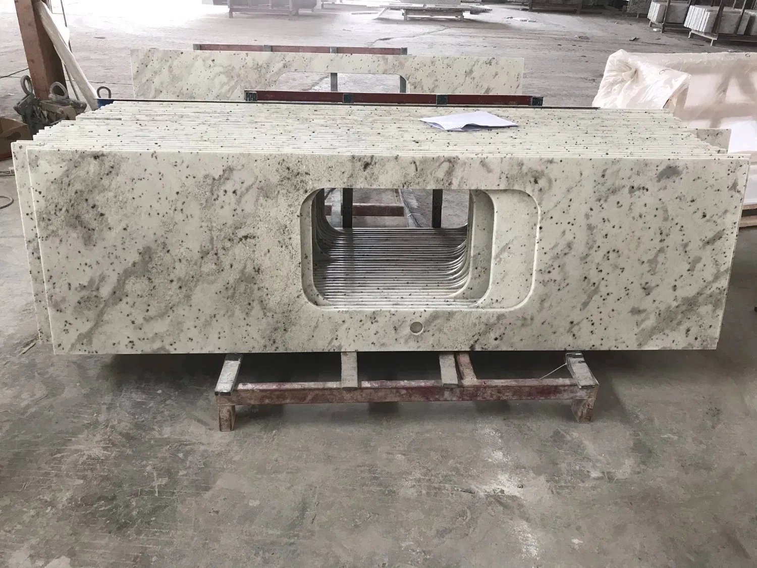 White Granite Slab Kitchen/Bathroom Worktop/Island/Countertop/Flooring/Wall Tile Supplier