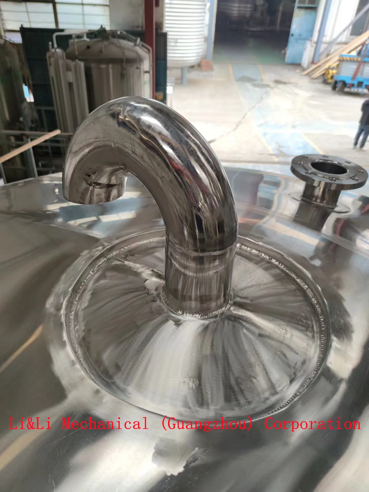 Heavyduty Stainless Steel Food Grade Tank for Bulk Storage Solutions