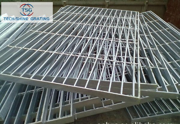 Type Ws Welded Stainless Steel Bar Grating Ideal for Sanitary or Highly Corrosive Environments and Architectural Applications