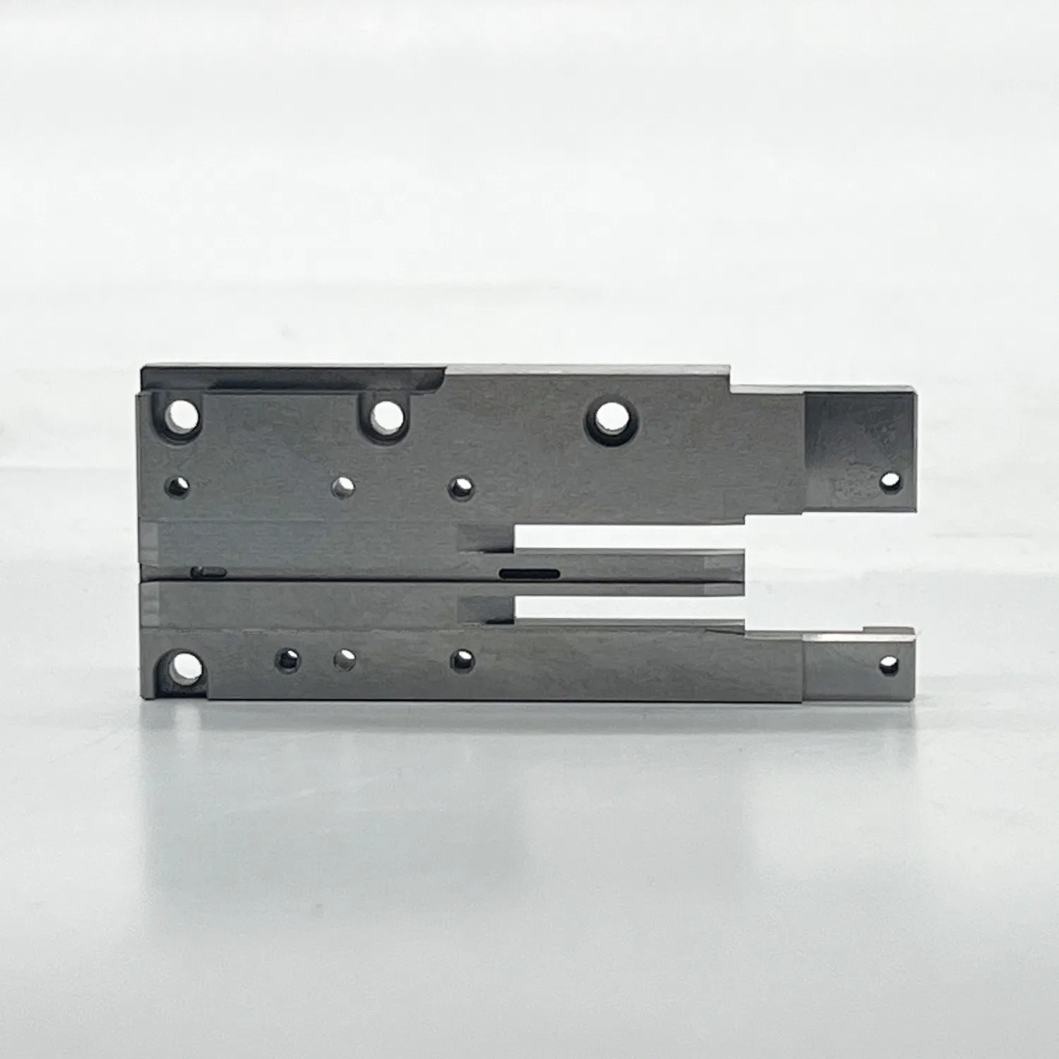 OEM Custom Service Prototype/Spare/Metal/Plastic/Stainless Steel/Aluminum Part,Customized Precision CNC Machining Parts for Auto/Motorcycle/Machinery/Industrial