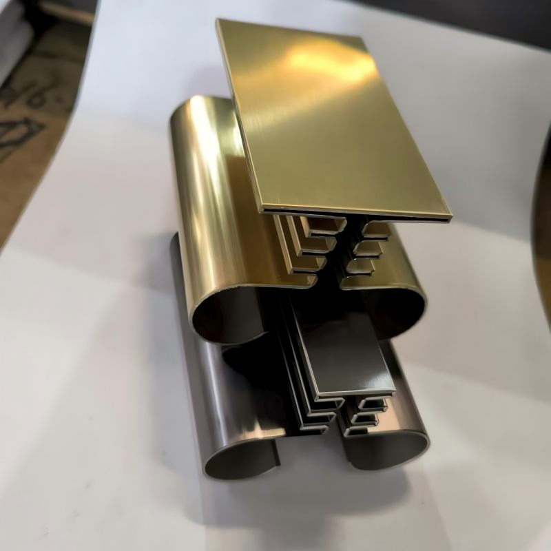 Exploring The Applications of Corrosion-Resistant Stainless Steel Decor Borders.