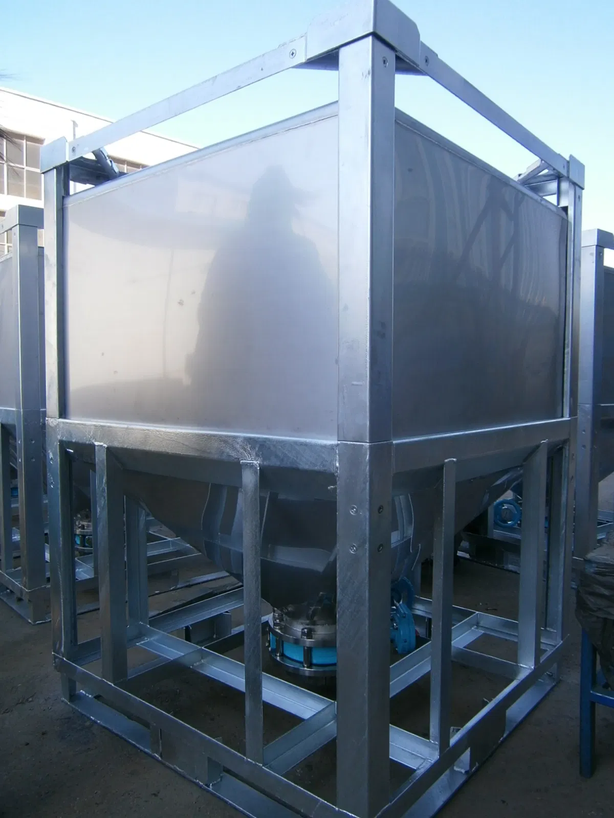 Stainless Steel 1000L Food Grade IBC Powder Storage Solution Tank