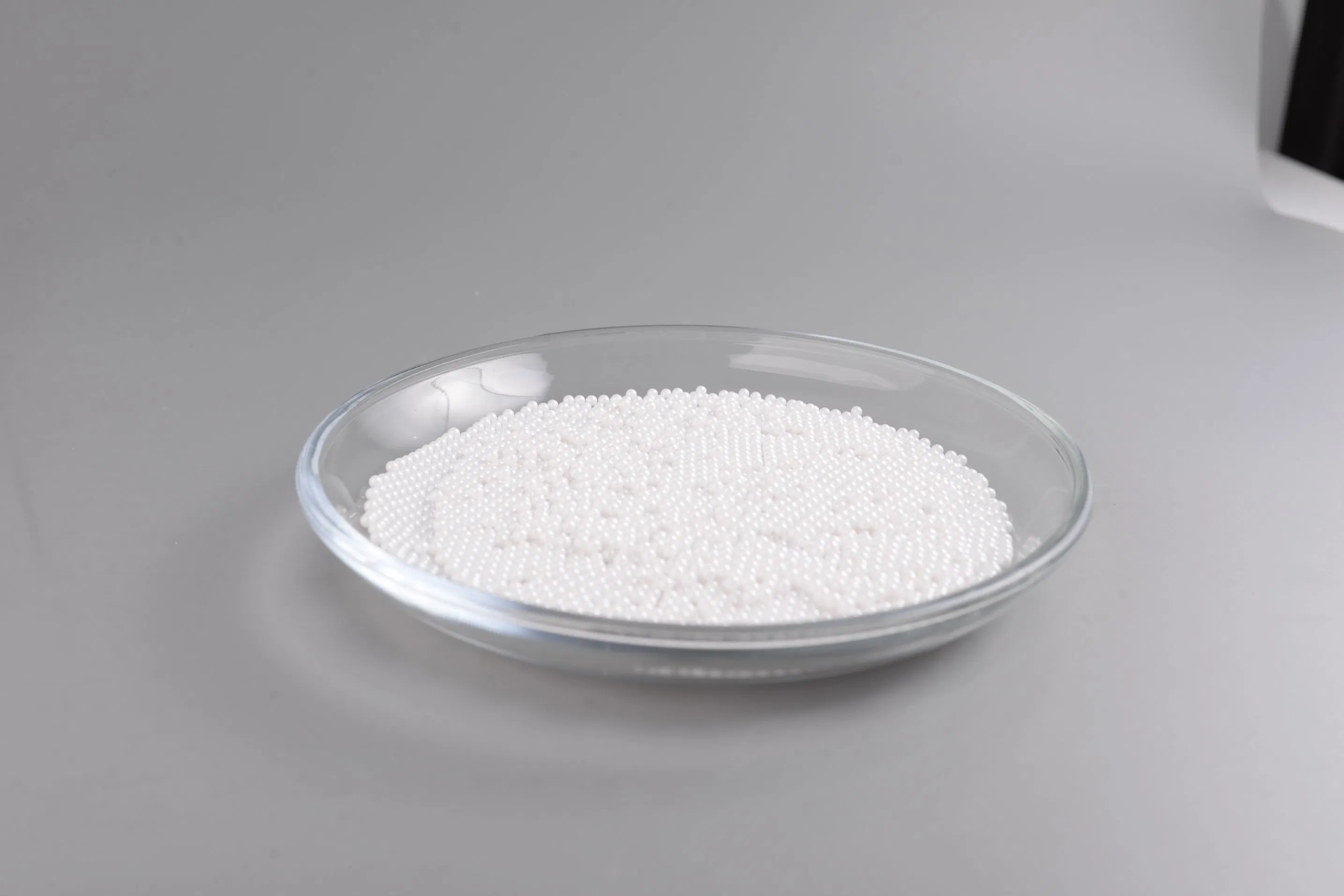 Application of Yttrium Stabilized Zirconia Beads with High Temperature Resistance and Stability