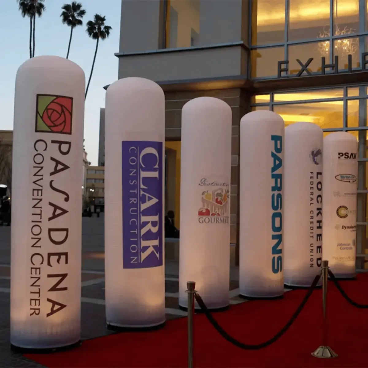 Inflatable light poles (1)