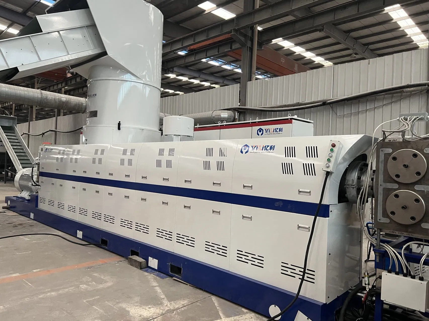 High Technology Waste Plastic PE Pipes Films Pet Bottles Recycling Pelletizing Machine with Factory Price