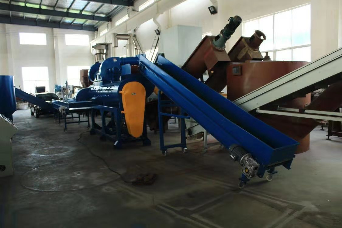 Pet/PE/PP/PVC Bottle Recycling Machine (crushing/washing/drying)