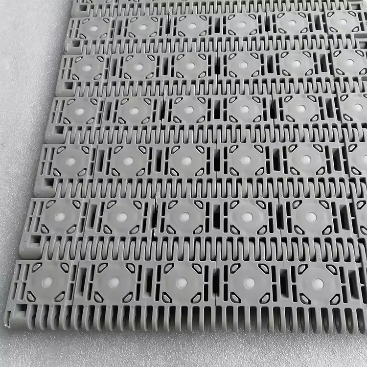 Versatile Modular Plastic Conveyor System for Efficient Transport