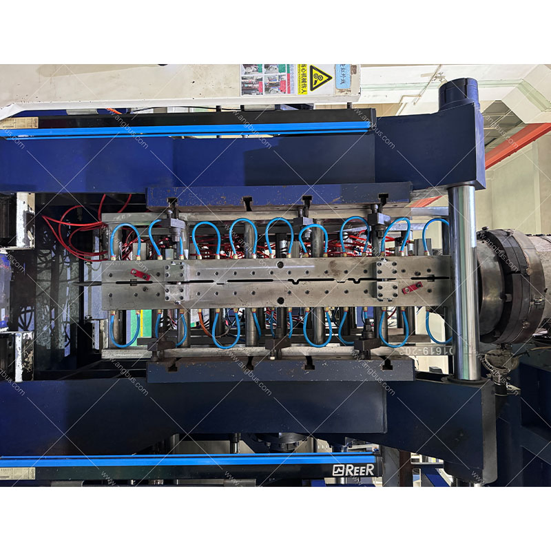 Custom Plastic Assemblies Blow Molding Manufacturing