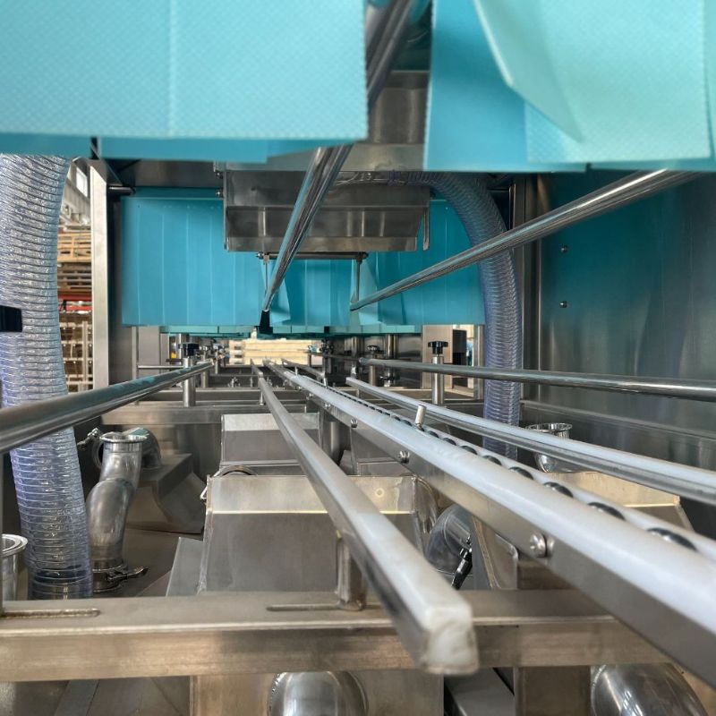 Meat Processing Slaughterhouse Crate Washer Crate Cleaning Drying Device Plastic Basket Washing Machine