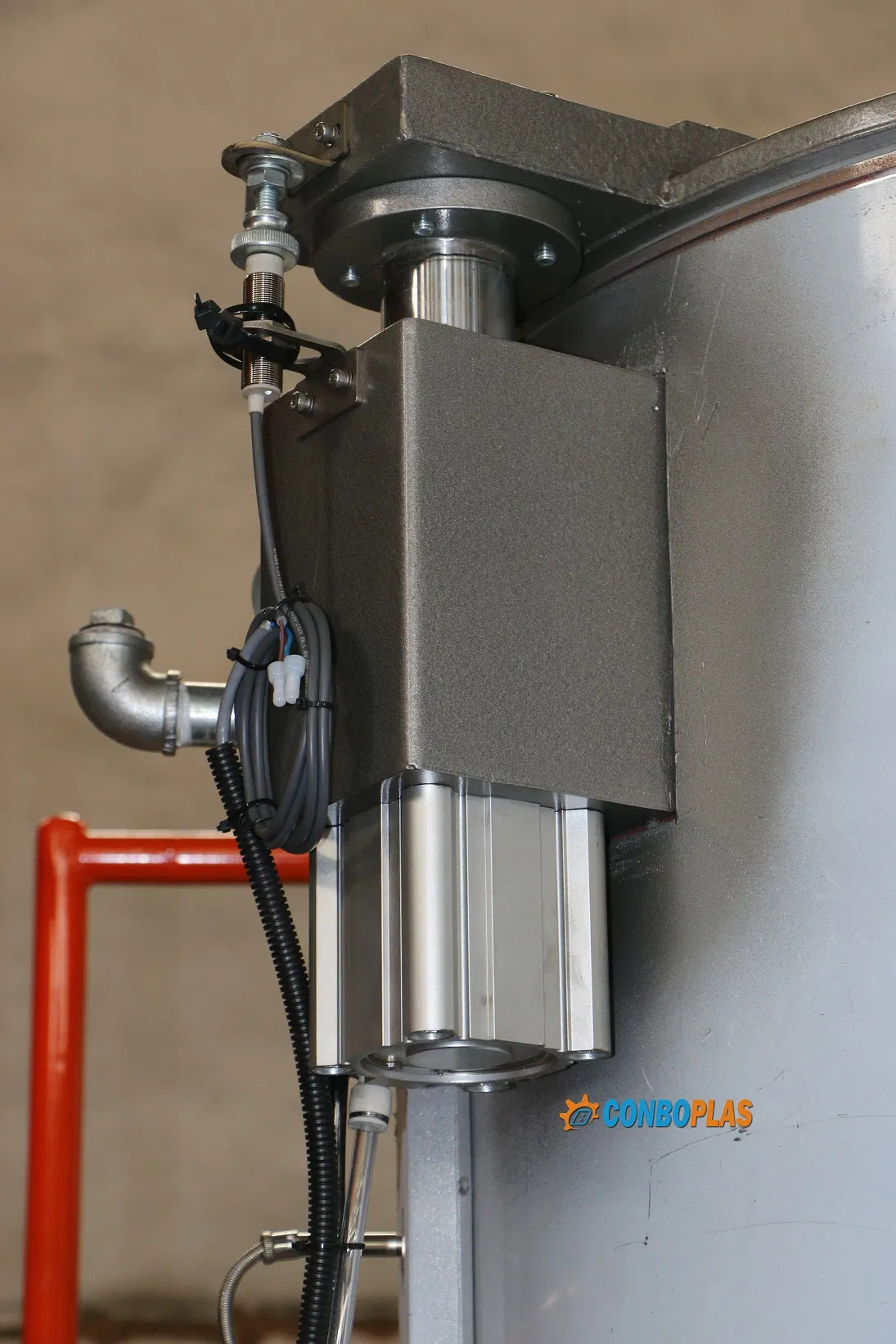 Plastic High Speed Hot Heating Cooling WPC PVC Powder Resin Turbo Mixer Machine for PVC Pipe, Window Door Profiles, Ceiling Panel, Cable Trunking, Marble Sheet